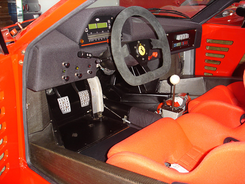 Illustration for article titled Ferrari F40 LM: Supercar Teardown
